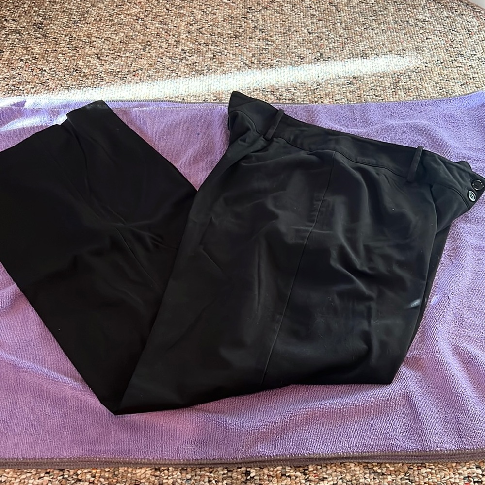 Worthington Modern fit pant. Size 12.